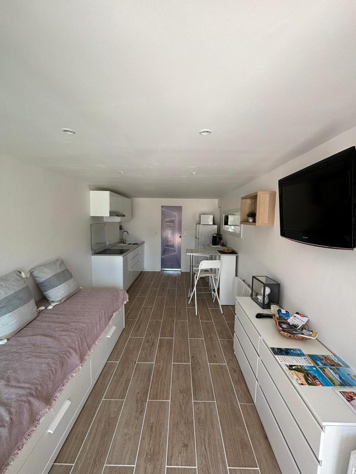 Studio Thalie Bormes-les-Mimosas Buitenkant foto